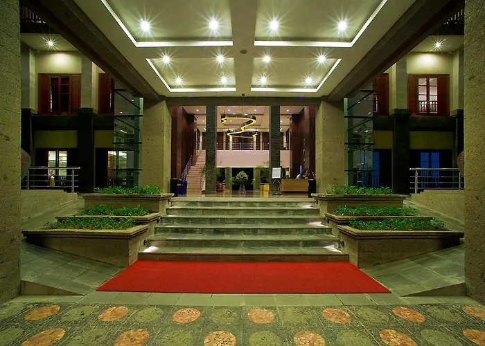 Hotel New Kuta 4*